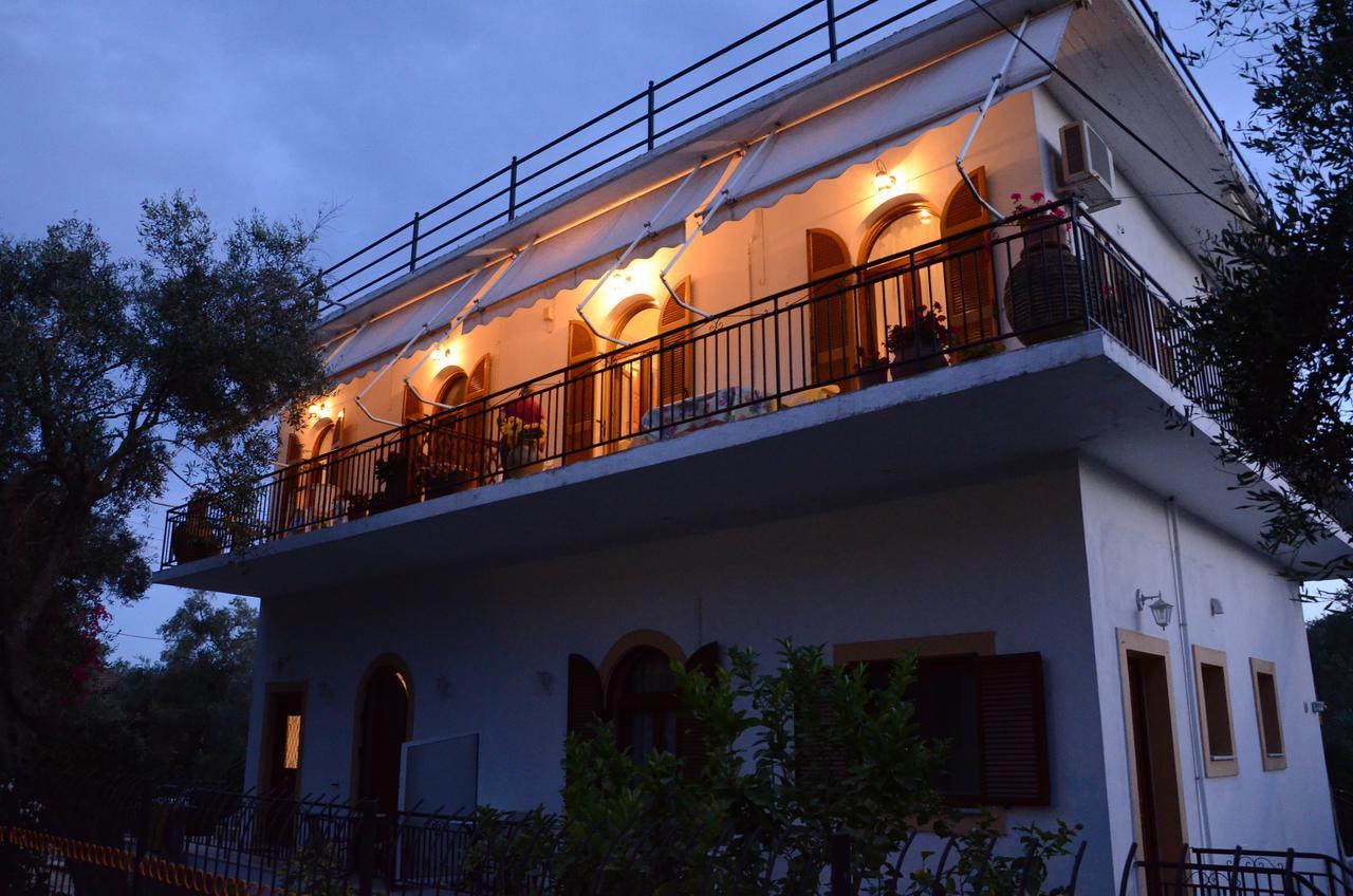 Natsios Studios Gáios Exterior foto